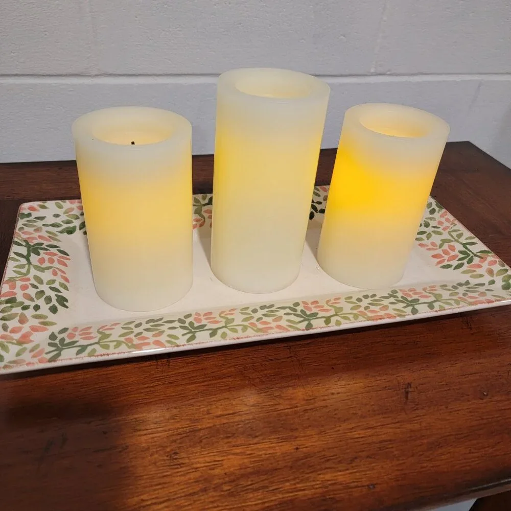 BUNDLE-Crate&Barrel Tray and 3 Flicker Candles. Excellent Condition! Very Cute!